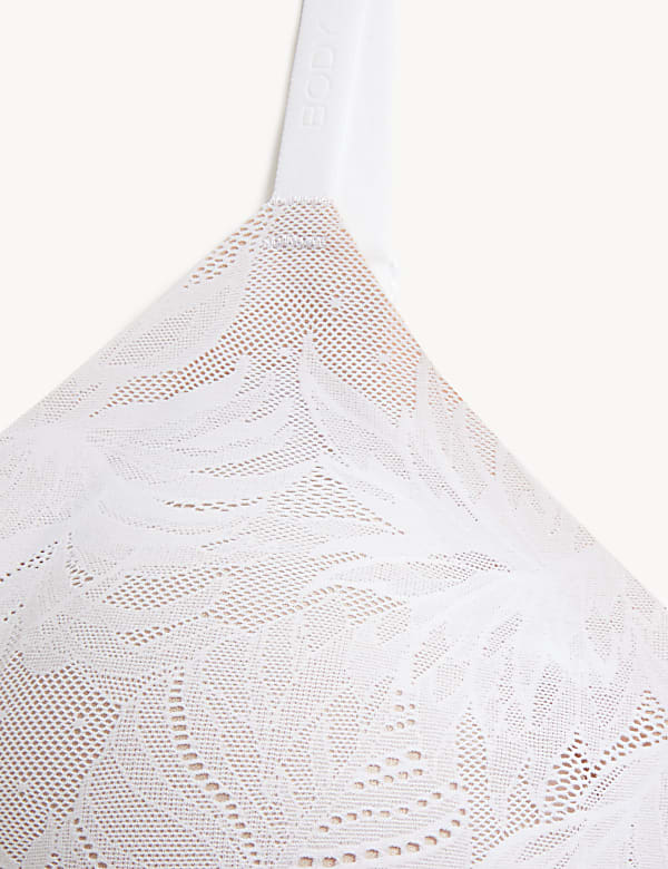 Flexifit™ Lace Non Wired Crop Top
