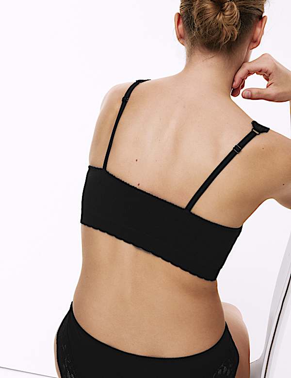 Lace Trim Seamless Non Wired Crop Top - UA