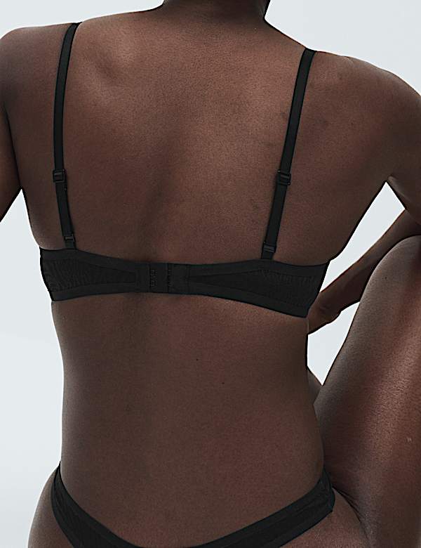 Body Lace Non Wired Plunge Bra (A-E) - IT