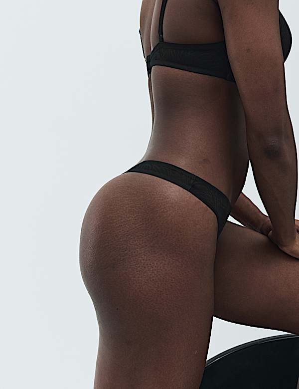 Body Lace Non Wired Plunge Bra (A-E) - IT