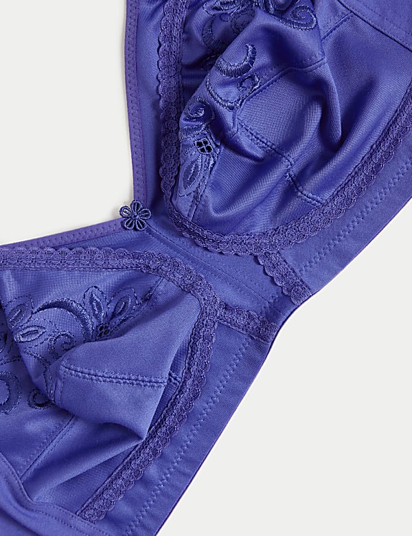 Embroidered Non Wired Total Support Bra