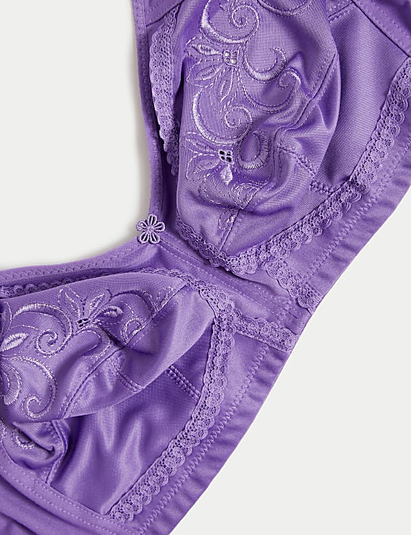 Embroidered Non Wired Total Support Bra