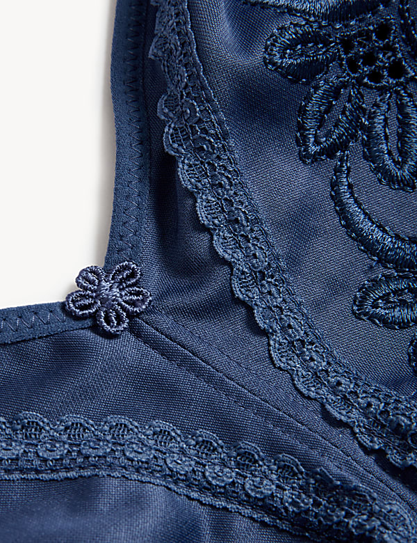 Embroidered Non Wired Total Support Bra