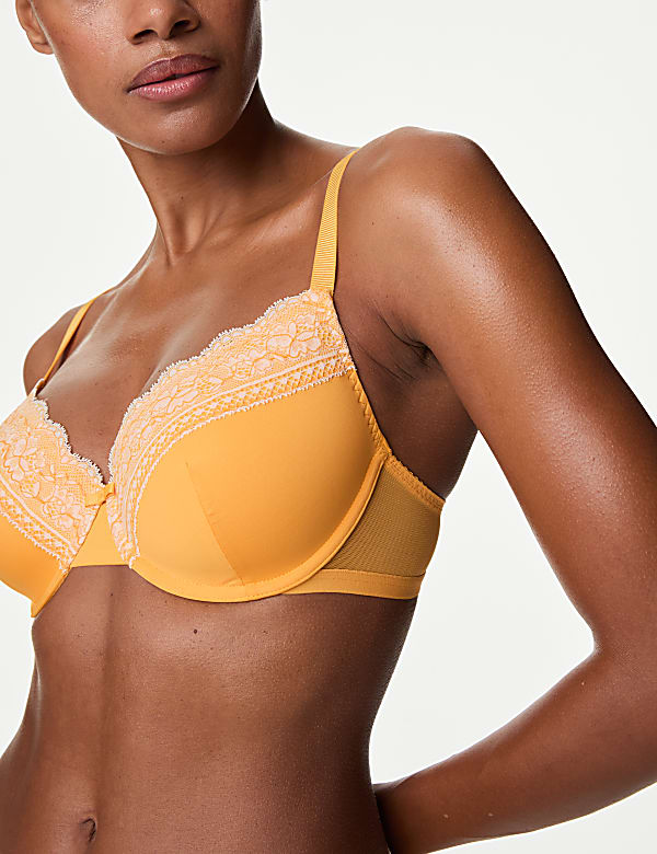 Lace Trim Padded Full Cup Bra
