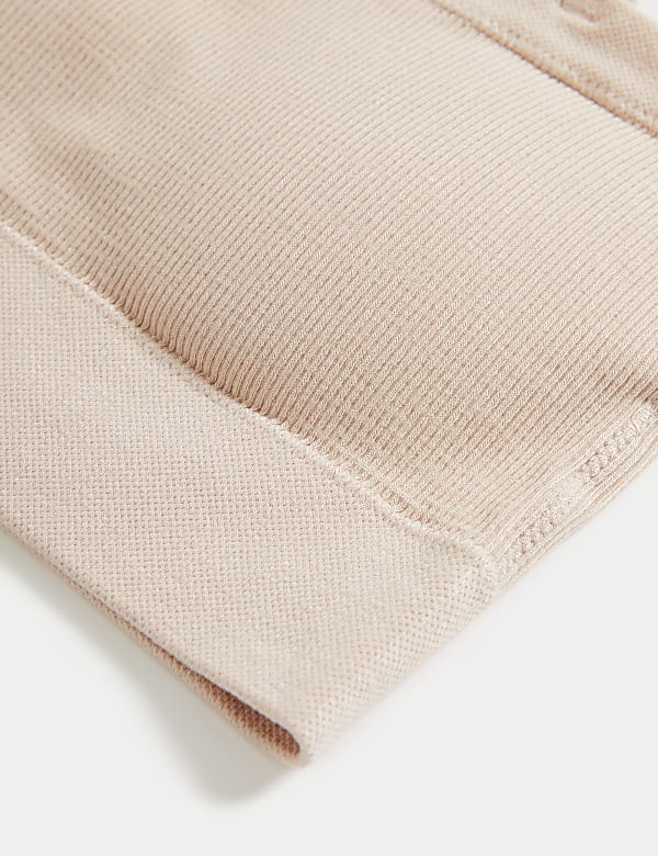 Seamless Non Wired Bandeau First Bra