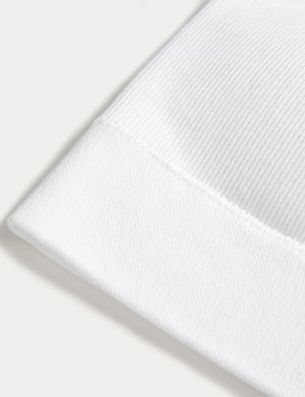Seamless Non Wired Bandeau First Bra