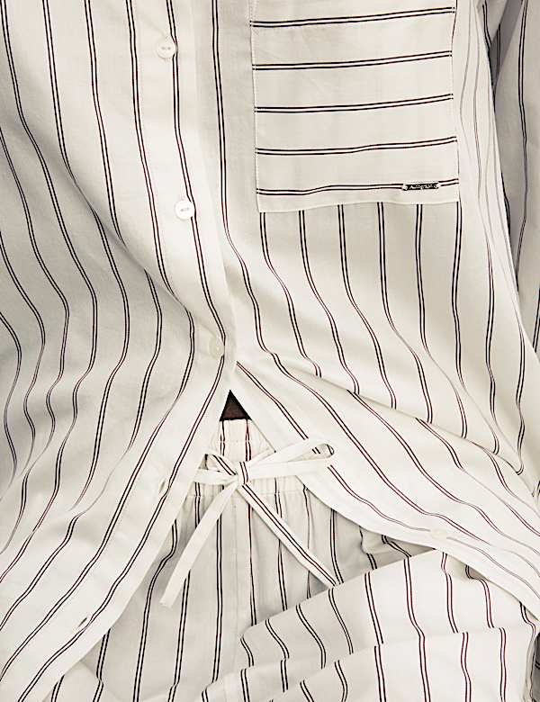 AUTOGRAPH SATEEN STRIPE REVERE SHORTIE
