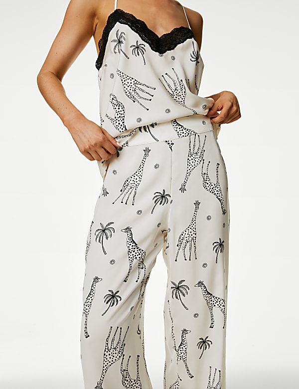 Dream Satin™ Printed Pyjama Set