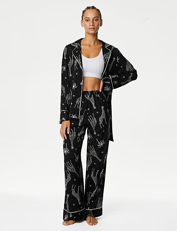 Dream Satin™ Giraffe Print Pyjama Set