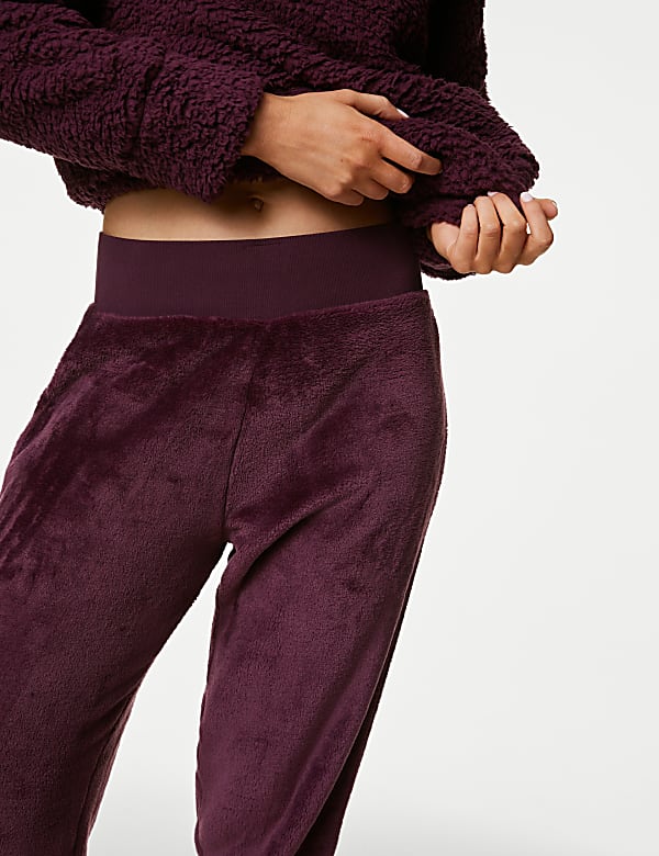 Borg and Fleece Lounge Set with Snood