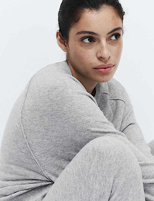 Loungewear-Strickhose mit Barrel-Bein - DE