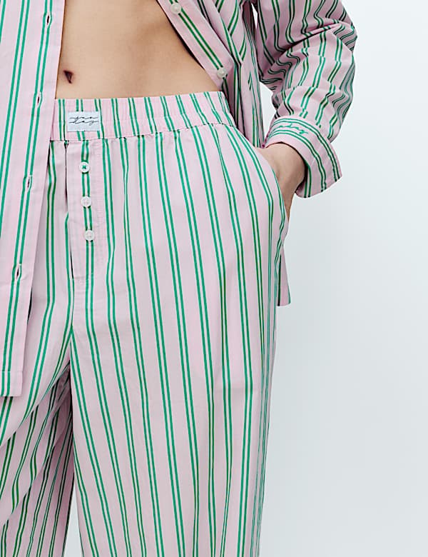 Gestreepte pyjamabroek van poplin met wijde pijpen - BE