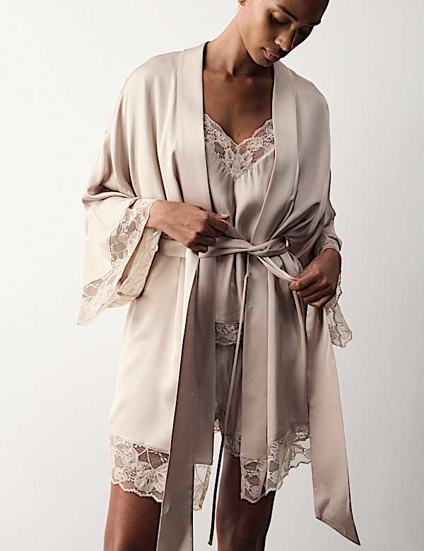Satin Lace Trim Relaxed Fit Short Wrap - AL