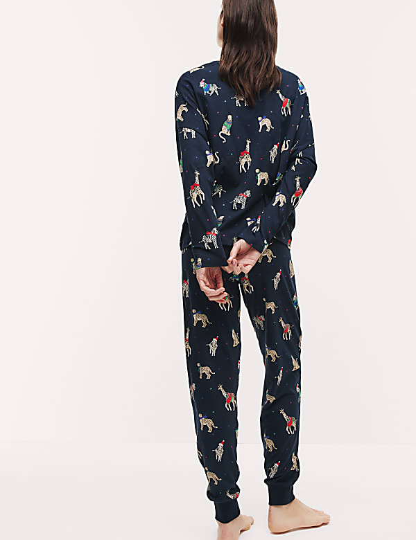 Schlafanzugset für Damen im Familienlook mit Tiermuster zu Weihnachten - AT