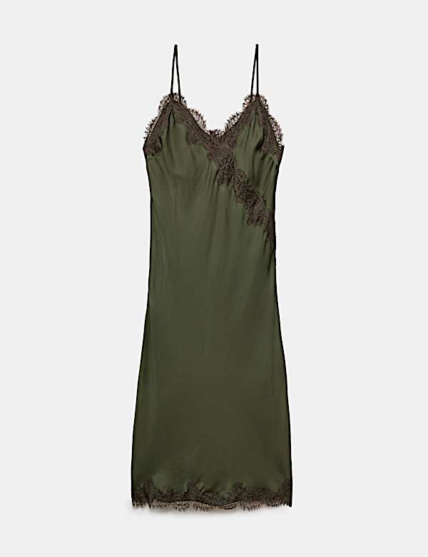 Camis&oacute;n maxi con encaje y sat&eacute;n - US