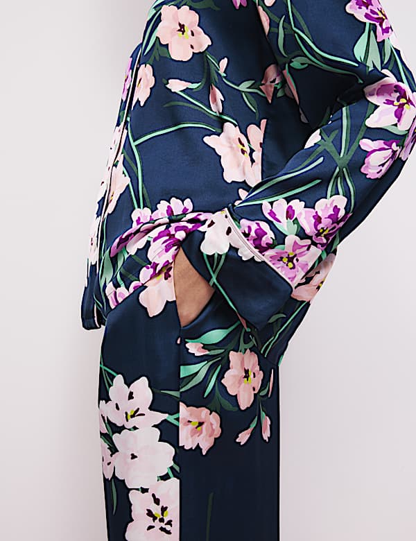 The Floral Print Pyjama Set - US