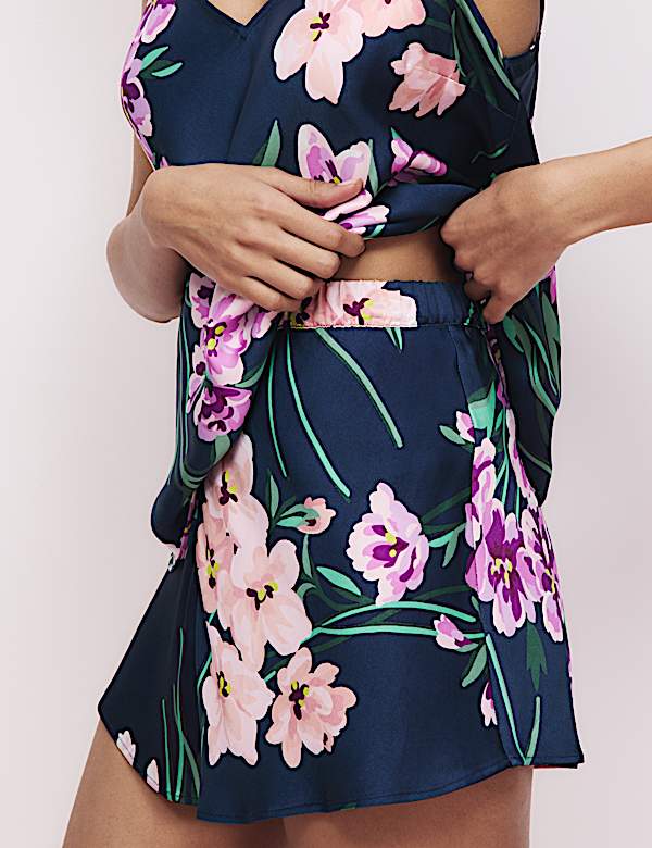 The Floral Print Shortie Set - DE