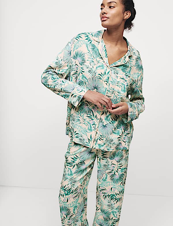 Leaf Print Revere Collar Pyjama Set - RS