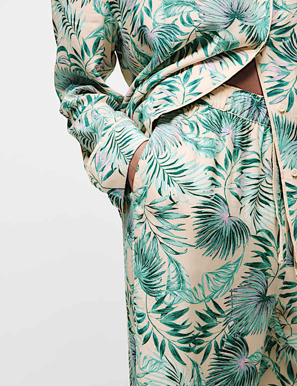 Leaf Print Revere Collar Pyjama Set - MV