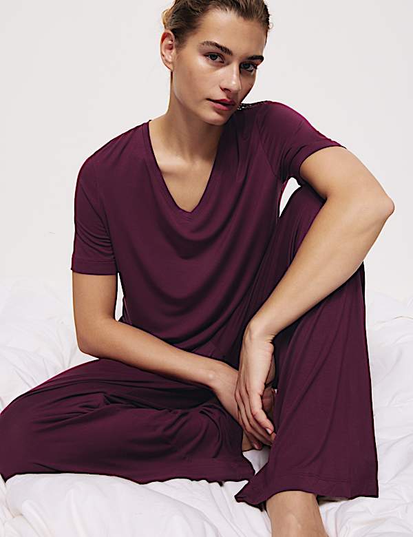 Kanten pyjama van viscose - NL