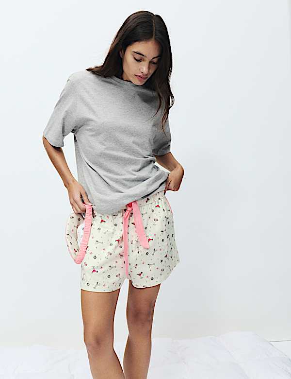 סט פיג'מה קצרה מכותנה טהורה בהדפס עם מסכת עיניים - IL