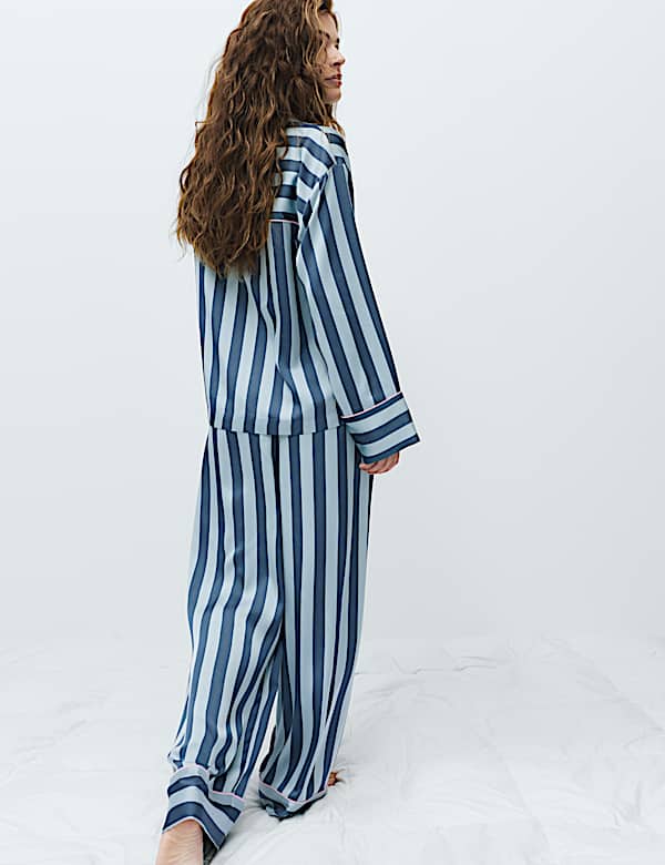 Dream Satin&trade; Striped Revere Pyjama Set - AU