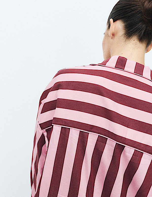 Ensemble pyjama &agrave; revers en coton satin&eacute; &agrave; manches longues et rayures - CH