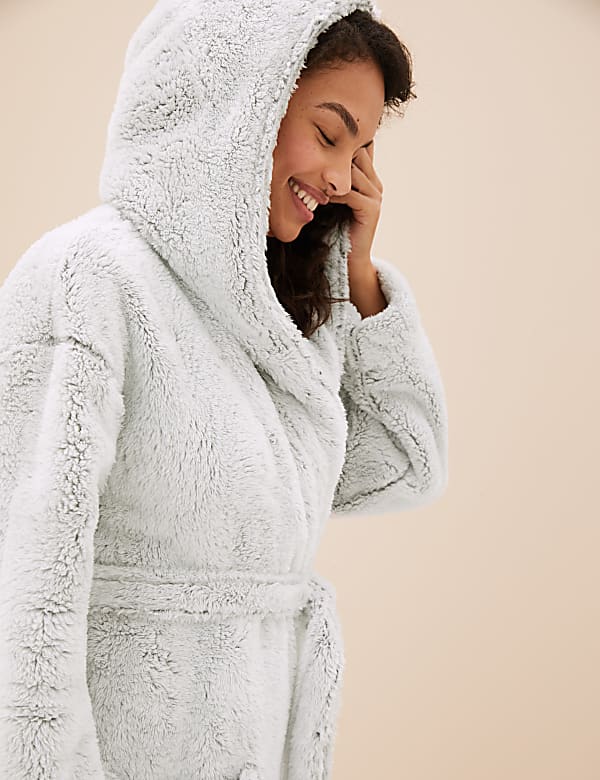 Fleece Hooded Dressing Gown