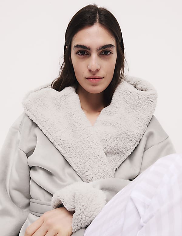 Fleece Borg Lined Hooded Dressing Gown - DE