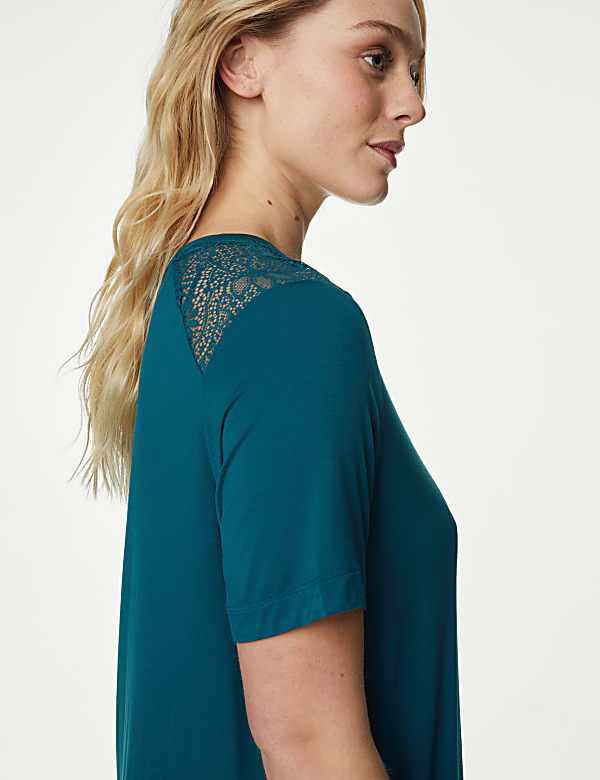 Body Soft™ Lace Detail Nightdress