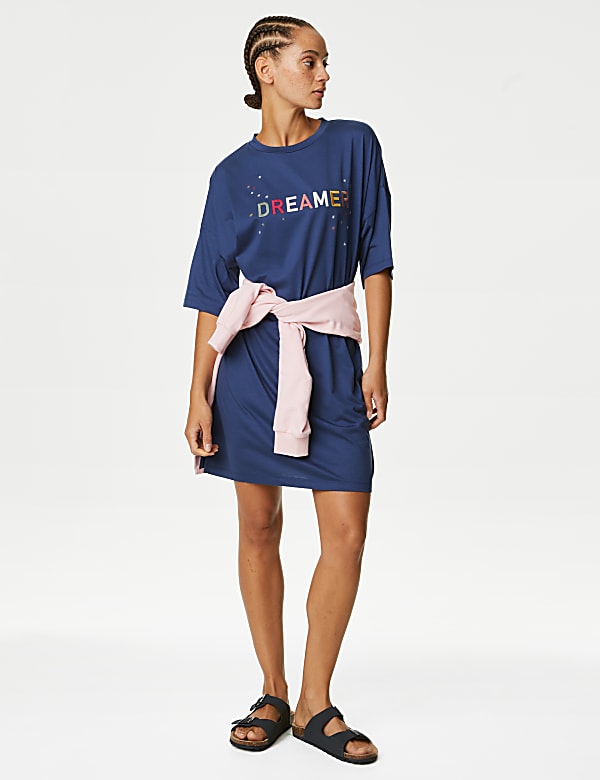 Dreamer Slogan Nightdress