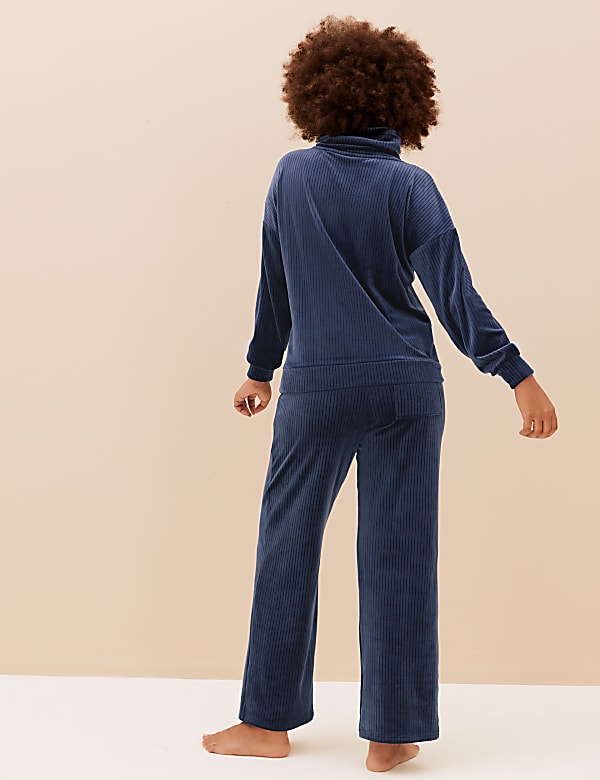 Velour Flexifit™ Ribbed Lounge Top