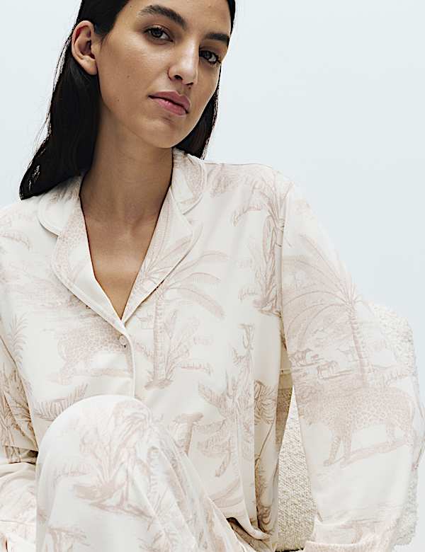 Soft Touch Printed Revere Pyjama Set - US