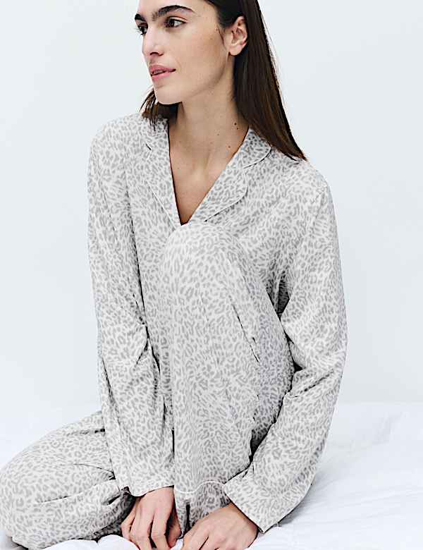 Soft Touch Printed Revere Pyjama Set