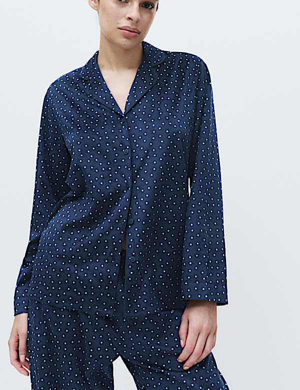 Fleece Printed Revere Pyjama Set - IT