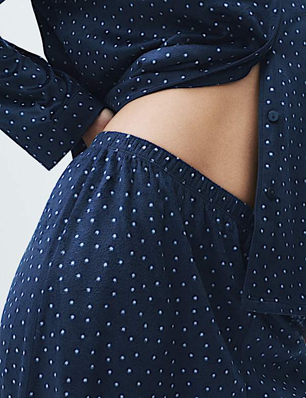Fleece Printed Revere Pyjama Set - IT