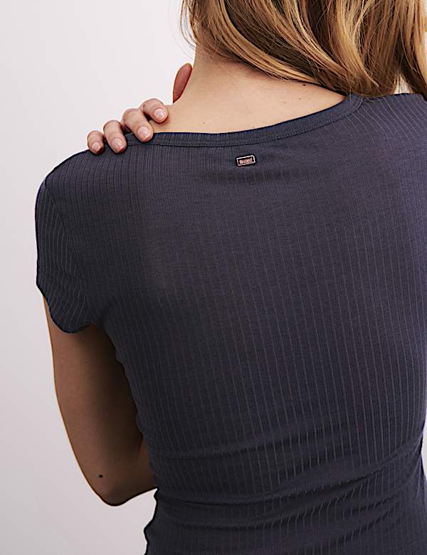 Geribbelde pyjamatop met wol - BE