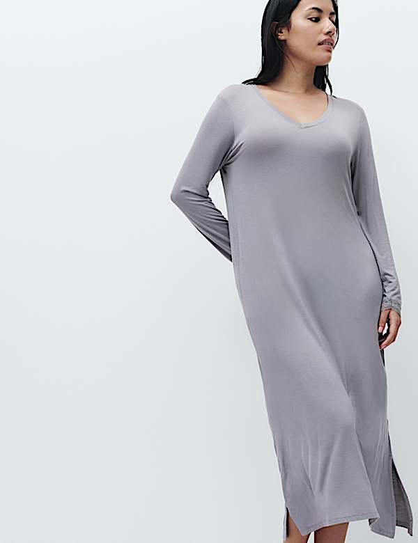 Lace Detail Long Sleeve Nightdress