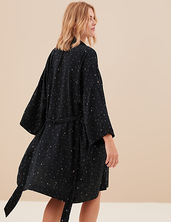 Dream Satin™ Star Print Short Wrap