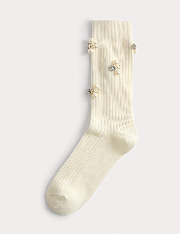 Embellished Pearl Cluster Ankle High Socks - AL