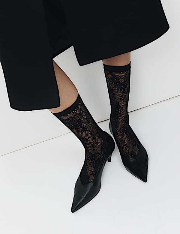 Fishnet Lace Ankle Highs - LU