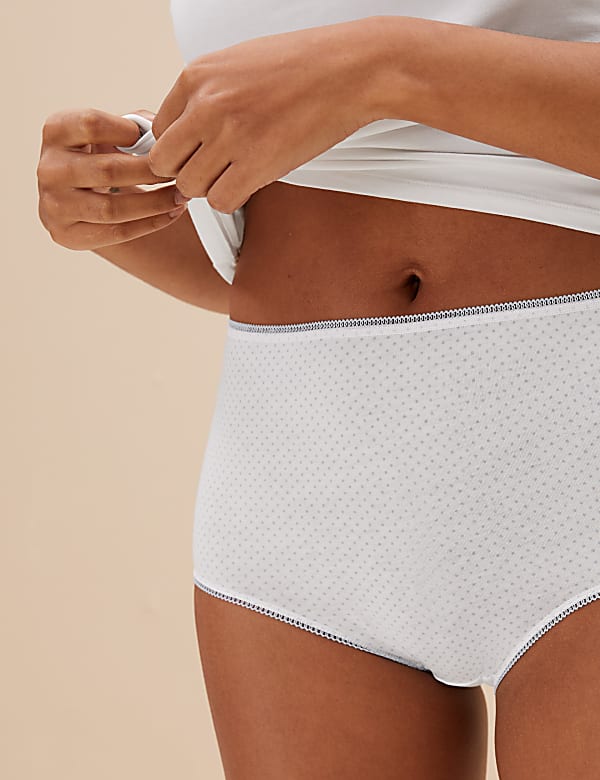 Pack of 5 Monotone Lace Trim Knickers