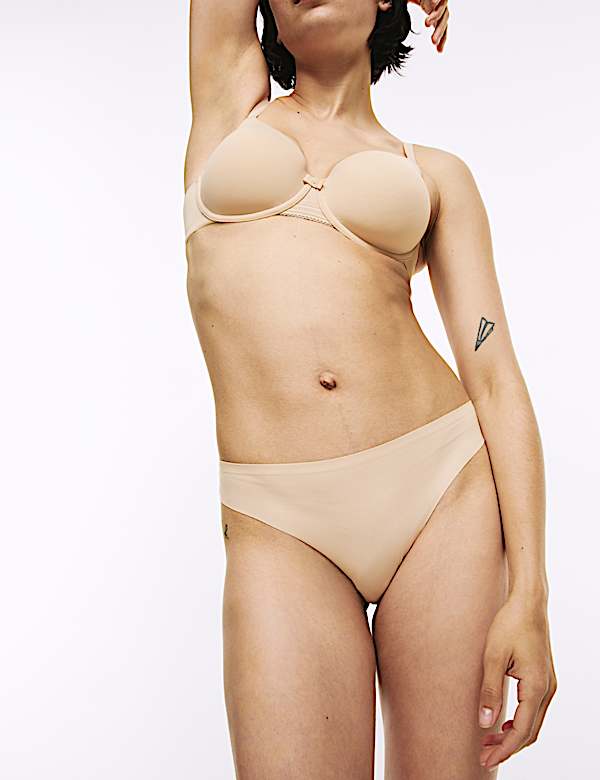 &Sigma;&tau;&rho;&iota;&nu;&gamma;&kappa; Body Invisibles&trade; &chi;&omega;&rho;ί&sigmaf; &rho;&alpha;&phi;έ&sigmaf;, &sigma;&epsilon;&tau; &tau;&omega;&nu; 3 - GR