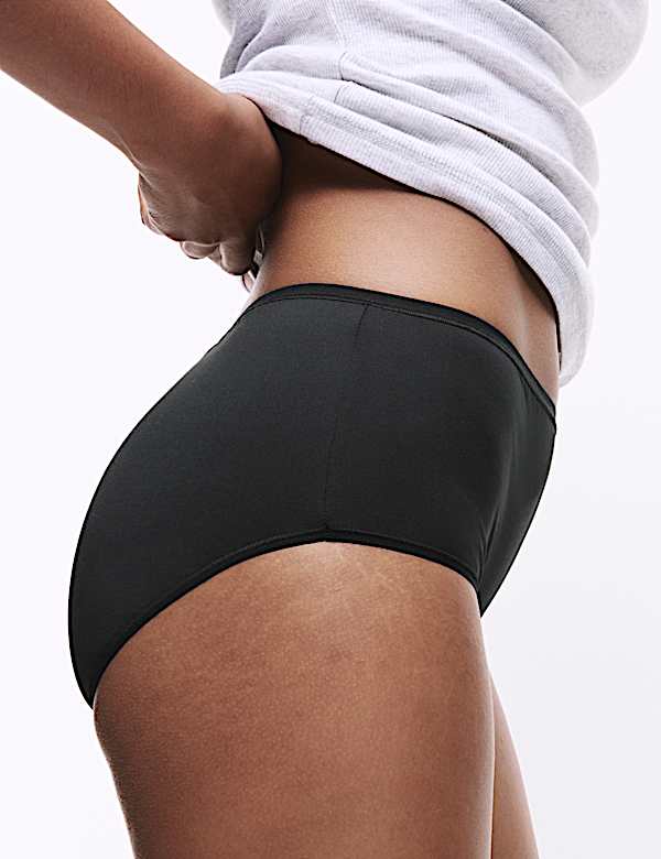 מארז 5 מכנסיים קצרים מבד מיקרופייבר עם מפתח גבוה וללא קו תחתונים - IL