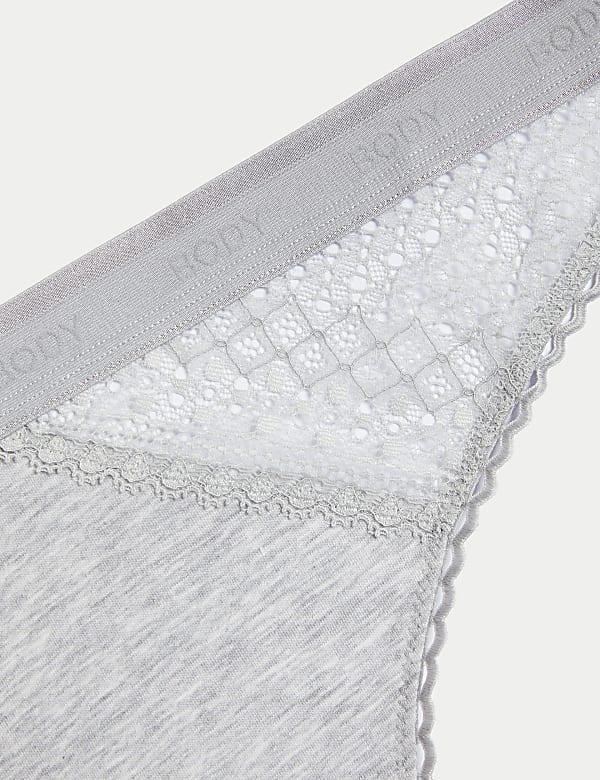 3pk Cotton with Cool Comfort™ Thongs