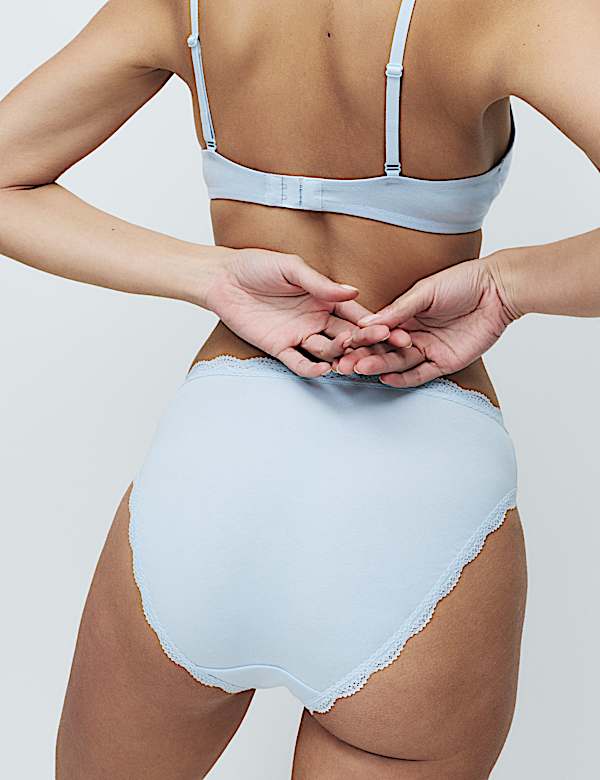 3pk Cotton Rich High Leg Knickers