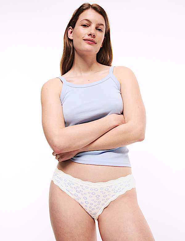 3pk Cotton Rich Printed Bikini Knickers