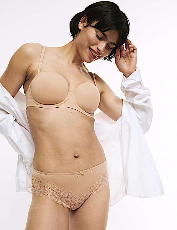 Lot de 3 tangas &agrave; bordures en dentelle - CA