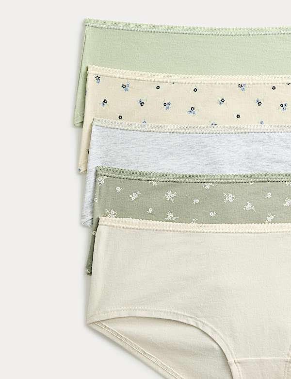 5pk Cotton Rich Lycra&reg; Low Rise Shorts