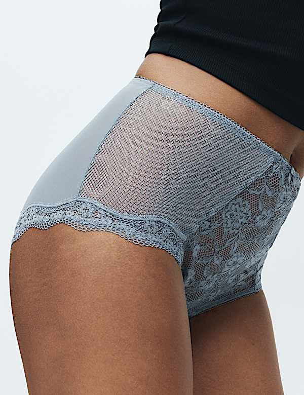 3pk Jasmine Lace High Rise Shorts - BN